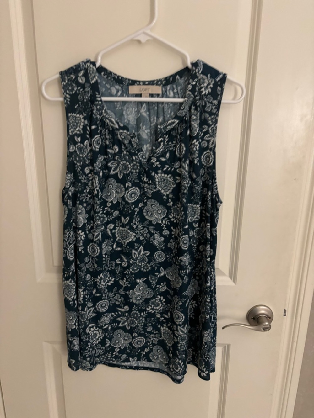 LOFT Teal Floral Sleeveless V-Neck Top